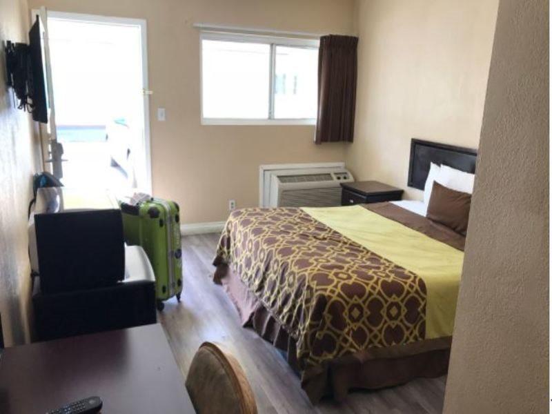 Anaheim Executive Inn & Suites מראה חיצוני תמונה