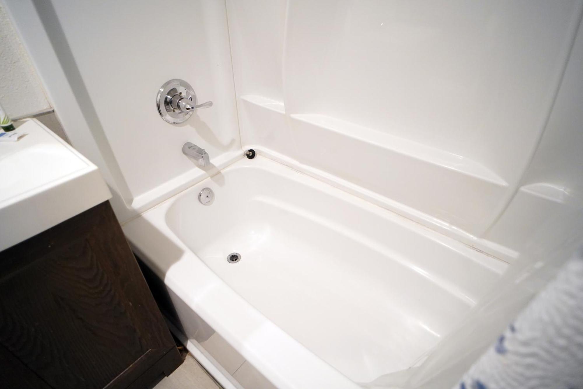 Anaheim Executive Inn & Suites חדר תמונה